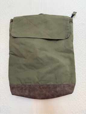 New Unused Authentic Pigment Olive Green Rucksack Backpack